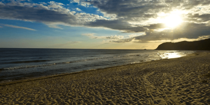 Prainha Branca, no Litoral Norte